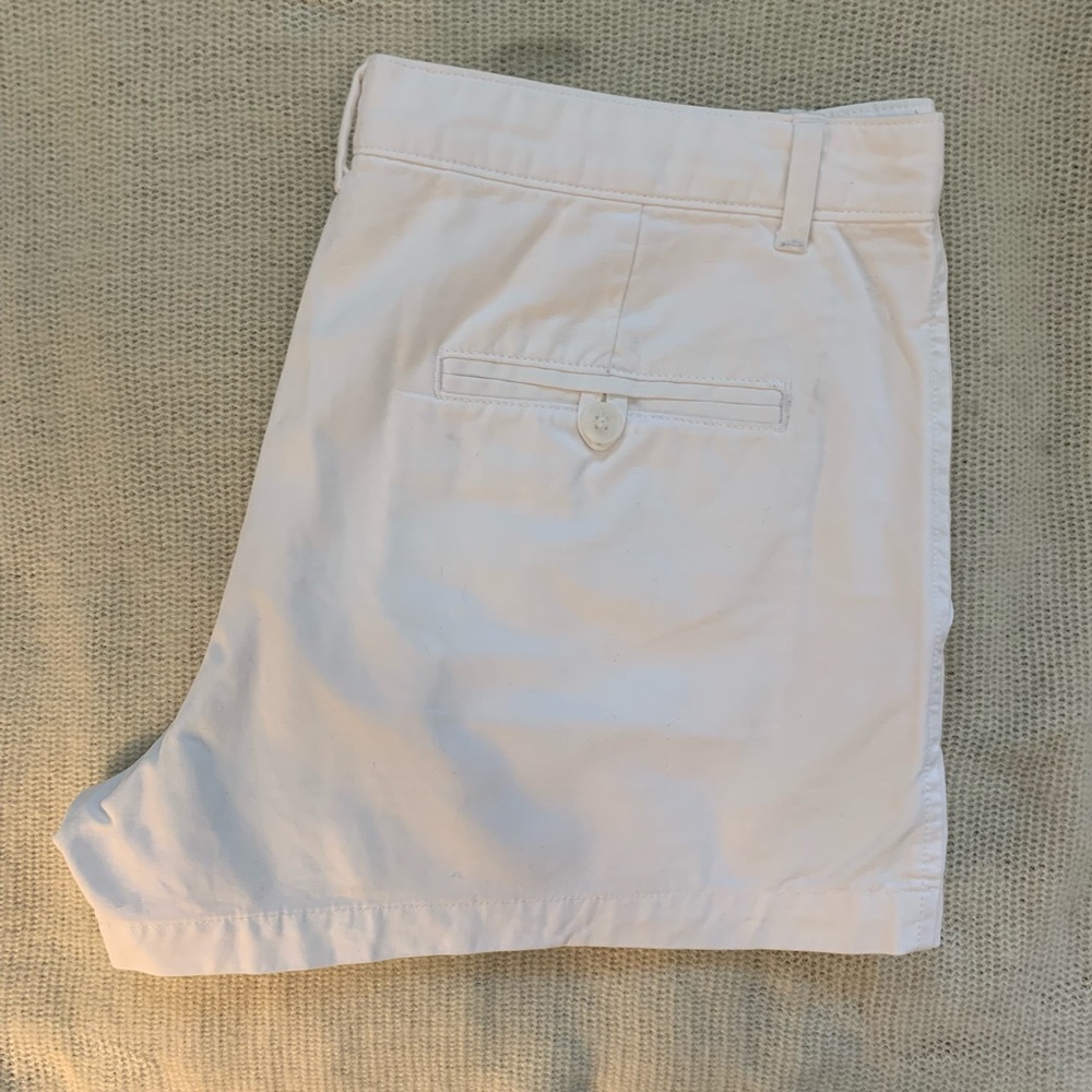 GAP “Summer Short” Khakis